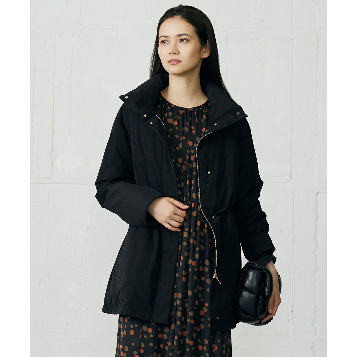 【カタログ掲載】マイクロタッサーダウンスタンドカラー コート／自由区（JIYU-KU）