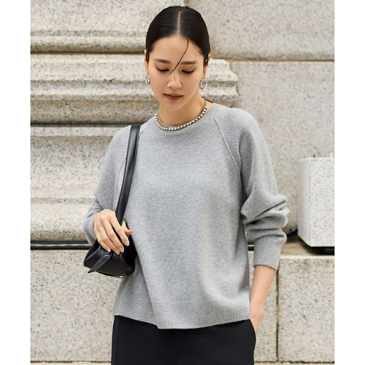 【カタログ掲載】ウールカシミヤブレンドスパンコールラグランスリーブ ニット／自由区（JIYU-KU）