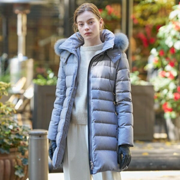 【CLASSY.12月号掲載フード＆ファー取り外し可】ブルーFOXファー ホワイトグースダウン／ドレステリア（DRESSTERIOR）