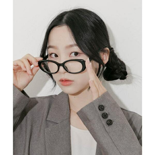 オーバルダテメガネ／スメリー（SMELLY）