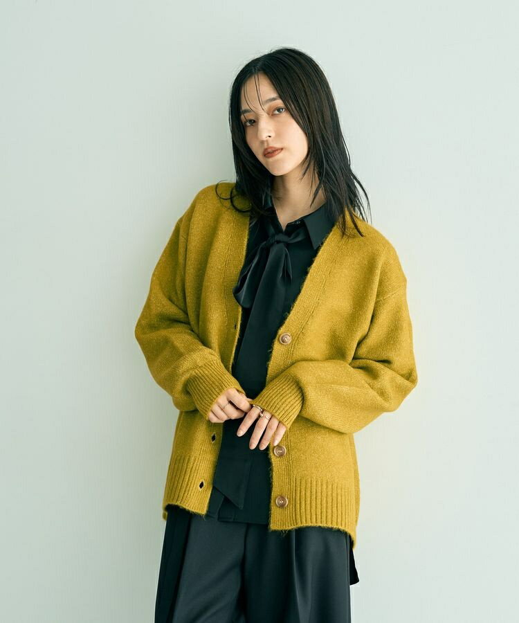 ミドル丈Vネックカーディガン／イェッカ ヴェッカ（YECCA VECCA）