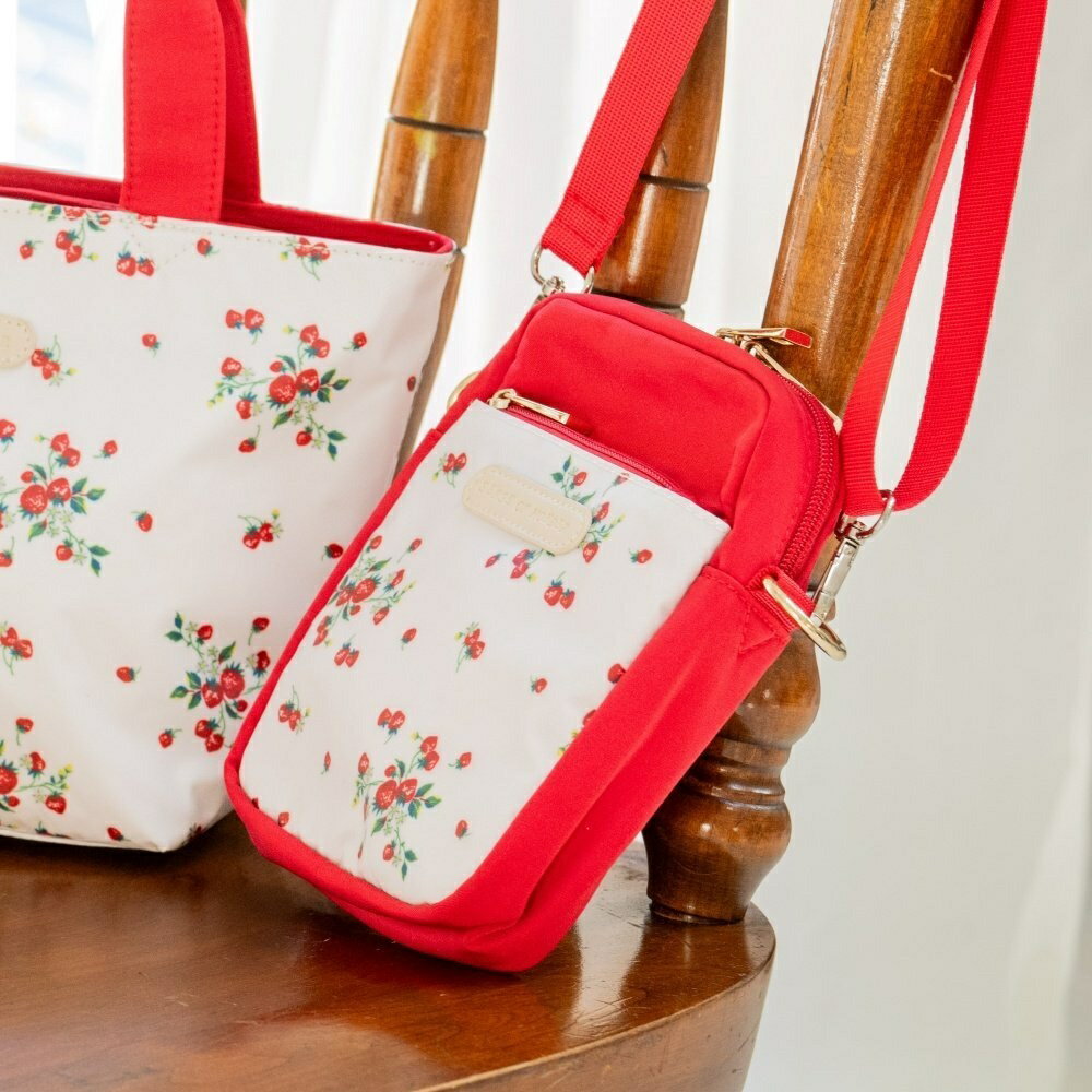 野イチゴショルダーバッグ／センスオブワンダー（sense of wonder）