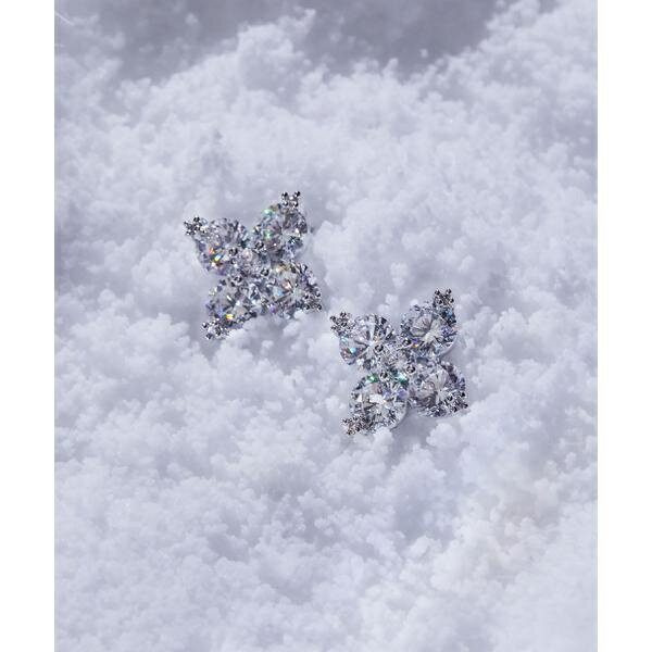 Cubic 大粒クローバーピアス／ジル バイ ジル スチュアート（JILL by JILL STUART）