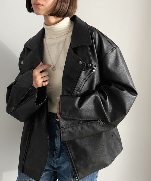 《JaVaジャバコラボ》甘さ控えめ、無敵の女っぽさ。フェイクレザーダブルライダースジャケット／クラシカルエルフ（Classical Elf）