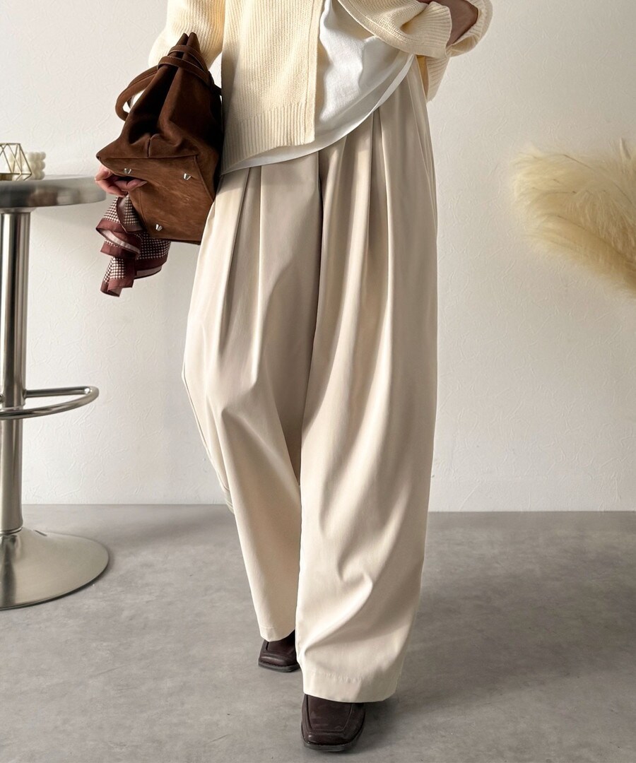 《marina×クラシカルエルフコラボ》シンプルコーデに洗練さをプラス◎タックデザインパンツ／クラシカルエルフ（Classical Elf）