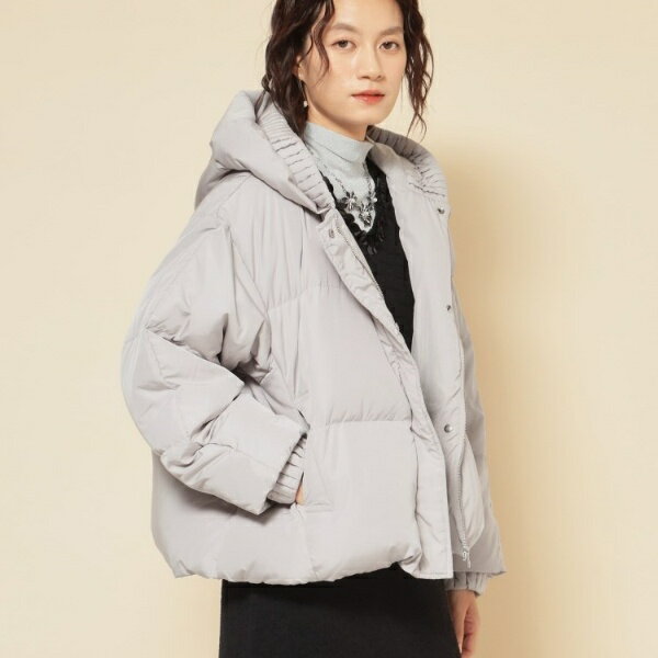 【プリーツレイヤードピュアダウン】／スーナウーナ（SunaUna）