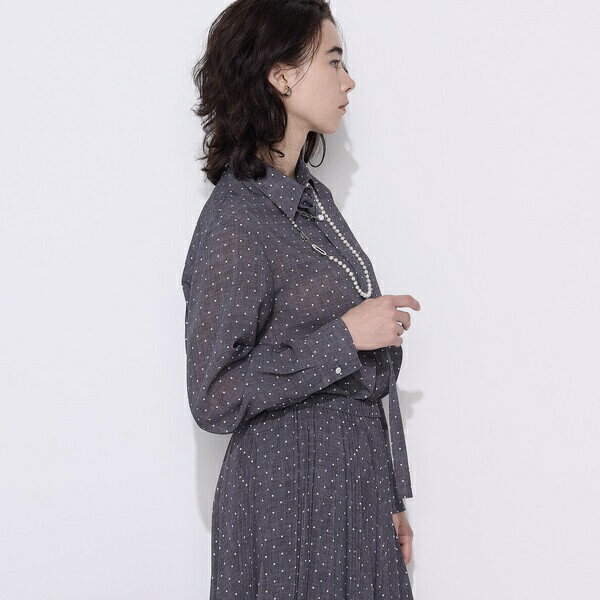 〔 Sサイズ 〕 ドットプリント ボウタイシャツ／コムサ（COMME CA）