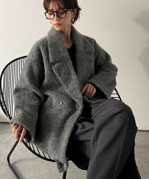 ふわり纏うだけで上品見え。2wayシャギーダブルビックカラージャケットコート（ミドル丈）／クラシカルエルフ（Classical Elf）