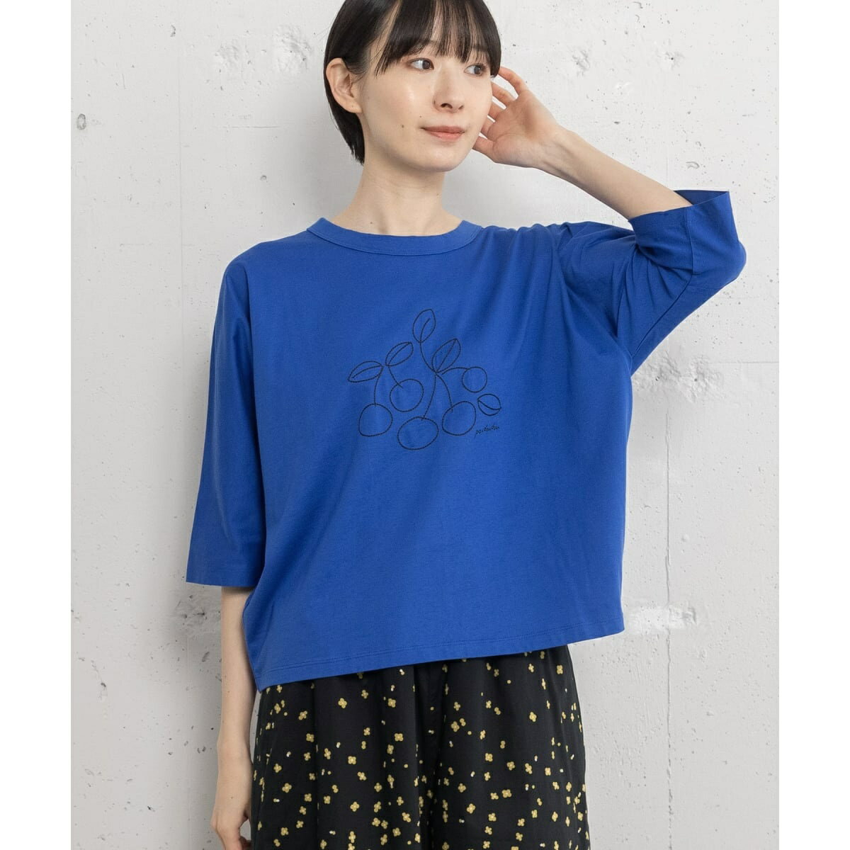 ベリー刺繍ドルマントップス／プードゥドゥ（POU DOU DOU）