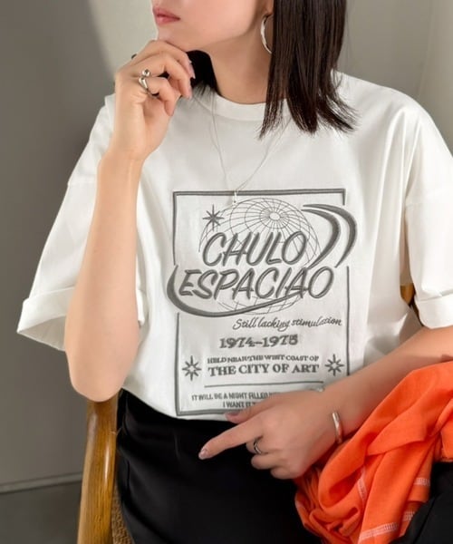 《JaVaジャバコラボ》シンプル派にも推したい！綿100％グラフィック刺繍Tシャツ（半袖）／クラシカルエルフ（Classical Elf）