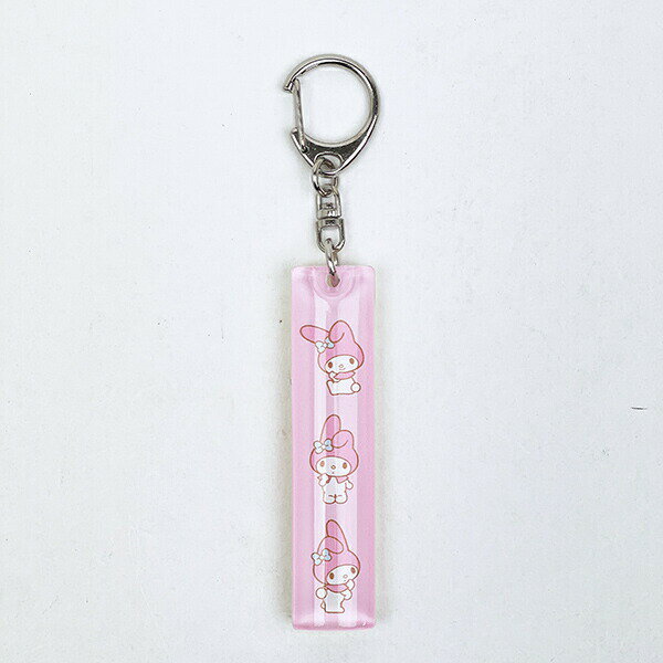 [型番:1736-003404]マイメロディの等身デザインのアクリルスティックキーホルダーです。お気に入りのカバンやリュックに付けておでかけしませんか♪キャラクターごとにポージングが違う？同シリーズでシナモン、キティ、パティ＆ジミー、ポチャッコ、ポムポムプリン、クロミがございますので揃えてみませんか♪【価格改定のお知らせ】こちらの商品は価格改定を実施させていただきます。お届けする商品についているタグが旧価格の場合がございますが現在表示されているサイト表示価格が正しい販売価格です。予めご了承いただきますよう、お願い申し上げます。 ■カラー：＊＊7cm×1.6cm×1cm※(　)で表記されている数字はヌードサイズです。ヌードサイズとは衣服を身につけない身体のサイズです。お客様ご自身の身体サイズと比較してお選びください。 ■素材： アクリル ■お手入： &nbsp;&nbsp;>>商品のお取り扱い方法 ■原産国：サンリオ マイメロディ アクリルスティックキーホルダー Sanrio／パーフェクト・ワールド・トーキョー（Perfect World Tokyo）＊＊画面上と実物では、多少色具合が異なって見える場合がございます。