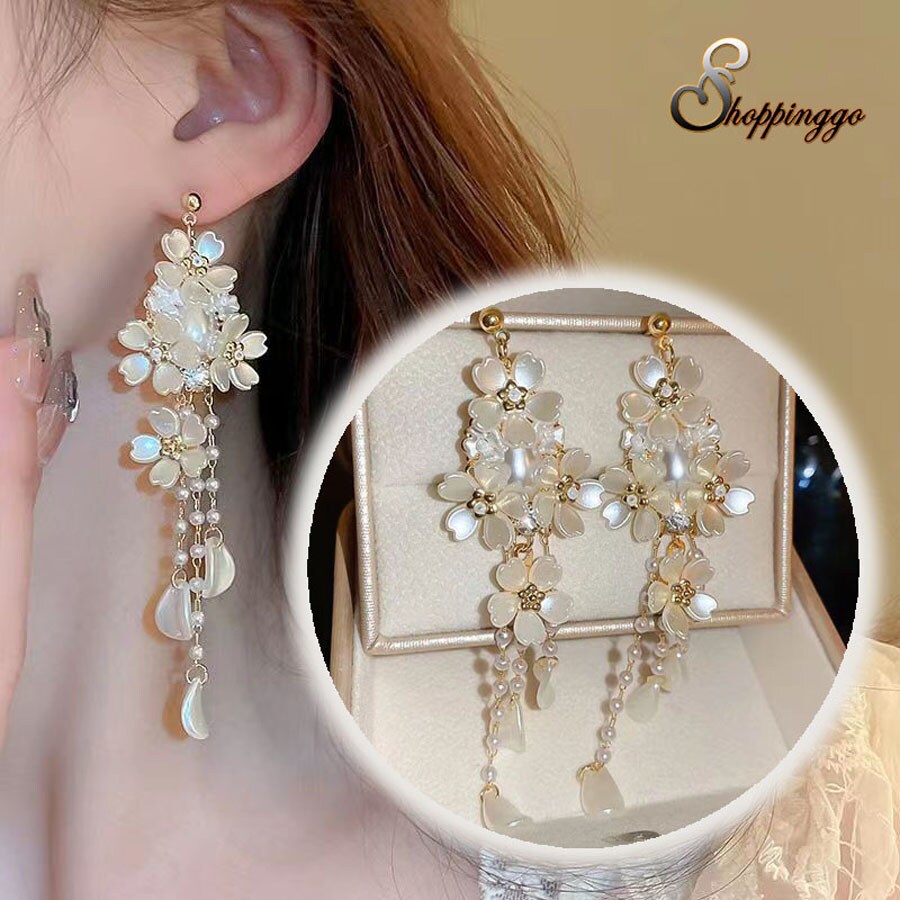 Cubic Zirconia - ロングピアス 揺れる 花 可愛い モチーフピアス ／shoppinggo（shoppinggo）