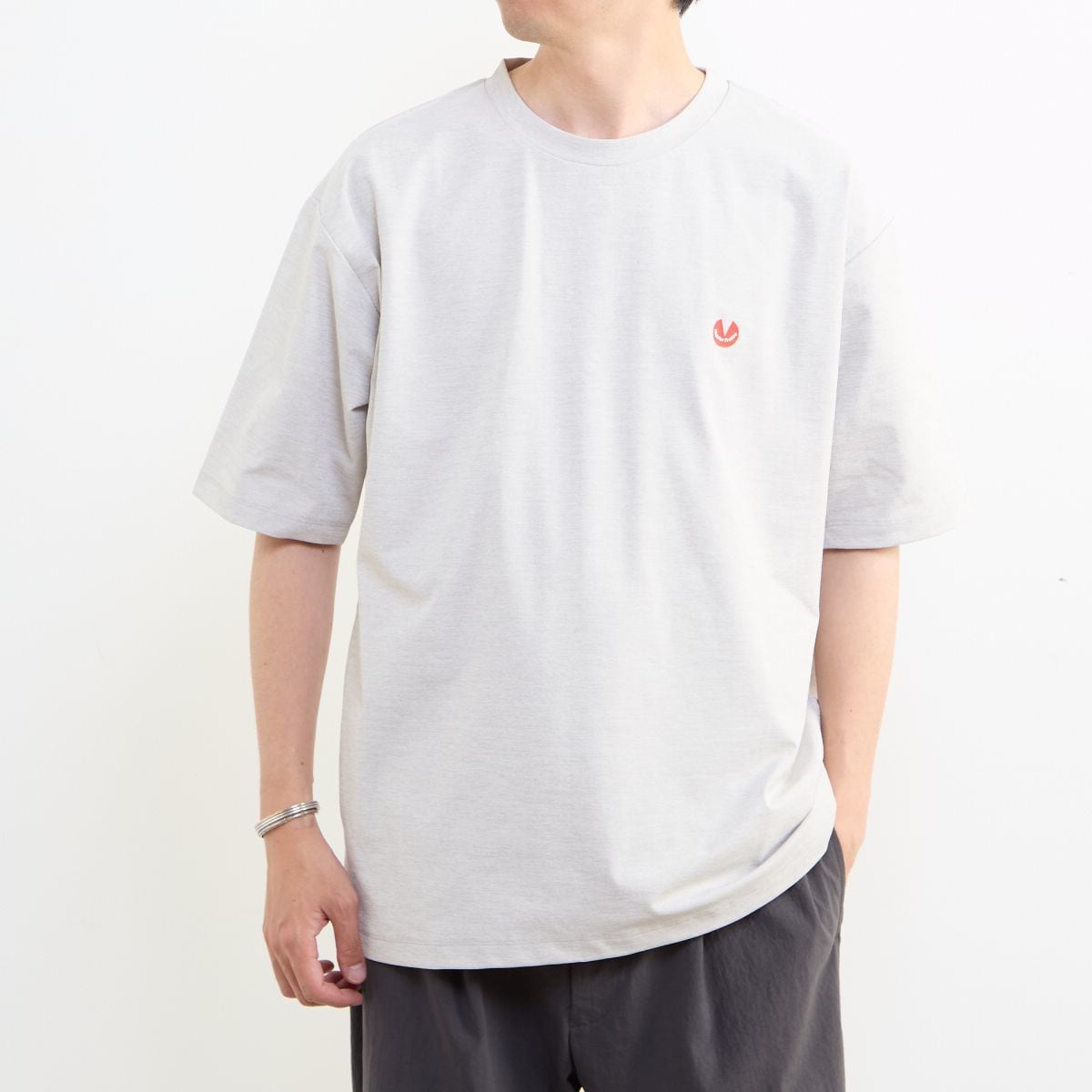 テックジャージワンポイントロゴTシャツ／メンズメルローズ（MEN'S MELROSE）