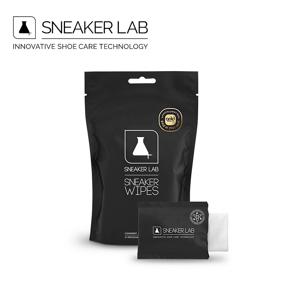 [型番:S-LAB-S-W]容量：12枚成分：バチルス発酵物、水分ボトルタイプのスニーカークリーナーと同じ成分が含まれた拭き取りタイプのペーパークリーナーです。携帯しやすく、外出や遠出にも便利な環境にも優しいクリーナーです。（スエードを含むあらゆる素材に対応可）色落ち、シミになる場合がございますので、目立たないところで試してから全体に使用して下さい。目に入った場合は水かぬるま湯ですぐに洗い流して下さい。誤って飲み込んだ場合は、出来るだけ早く医師の診察を受けて下さい。子供の手の届かない場所に保管して下さい。SNEAKER LAB(スニーカーラボ)は、2012年に南アフリカで誕生した環境に優しいバイオテクノロジーを使ったプレミアムシューケアブランドです。自然界のバクテリアや酵素を原料としており、分子のレベルで汚れやニオイに働きかけ、その効果は長時間持続します。パッケージもリサイクル可能な材料のみを使用し、環境への配慮も考えております。設立から5年が経ち現在はシューケアのトップブランドの仲間入りを果たし、アメリカ・ヨーロッパ・アフリカなどの主要50ヶ国以上で販売されるまでに成長しました。■カラー：その他※(　)で表記されている数字はヌードサイズです。ヌードサイズとは衣服を身につけない身体のサイズです。お客様ご自身の身体サイズと比較してお選びください。 ■素材： バチルス発酵物、水分 ■お手入： &nbsp;&nbsp;>>商品のお取り扱い方法 ■原産国： 南アフリカSNEAKER LAB（スニーカーラボ）/ SNEAKER WIPES 12P ペーパークリーナー／シュークローゼットセレクト（SHOE CLOSET SELECT）その他画面上と実物では、多少色具合が異なって見える場合がございます。