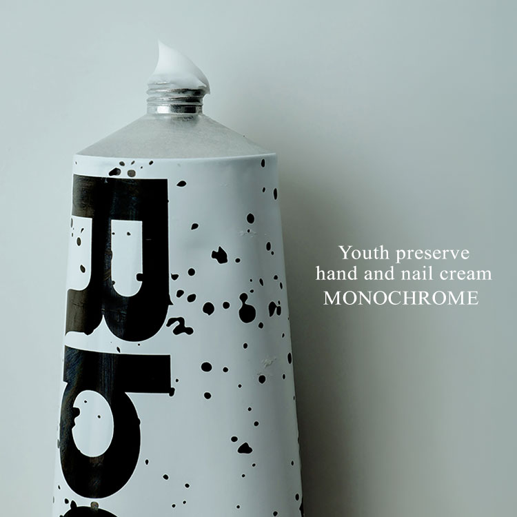 RboW MONOCHROME YOUTH PRESERVE HAND AND NAIL CREAM／スタイライズ（STYLISE）