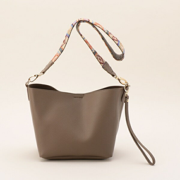 JQハンドルキューブバッグ／フレディ＆グロスター レディース（FREDY＆GLOSTER）のサムネイル