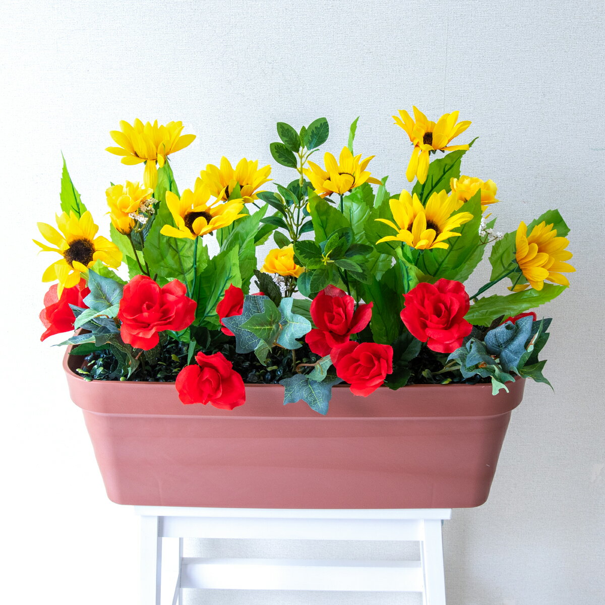 造花プランター フラワープランター フラワーアレンジメント フェイクグリーン 店舗装飾 ディスプレイ パチンコ店 工事現場 住宅展示場 モデルハウス ショールーム 夏装飾 マルチカラー/PF795-LB 造花プランター(ひまわり・ローズ):Aプ