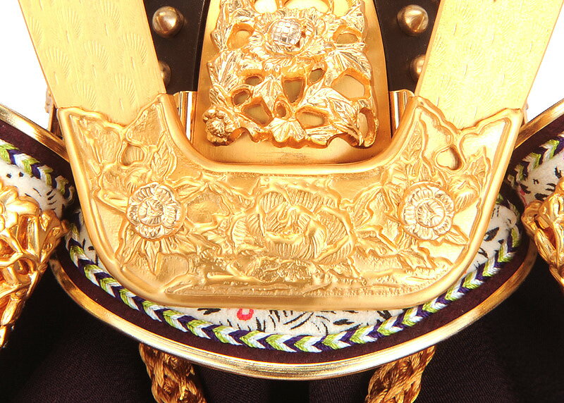 兜10号 一枚物 錆朱 正絹縅 本金箔押 白檀塗 本金鍍金