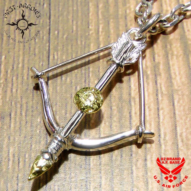 ポイント2倍!!ファーストアローズ　FIRST ARROWSK18付 ボウ&ファーストアロー 当店別注カスタムモデル ペンダントヘッド(S) ※通販　動画　アメカジ　バイカー　シルバー950　18金　p-cus-019