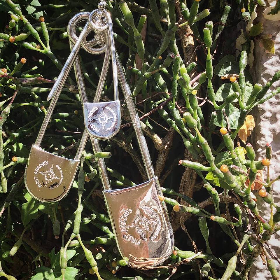 �ݥ����2��!!�ե������ȥ������� Safty Pin FIRST ARROWS o-237