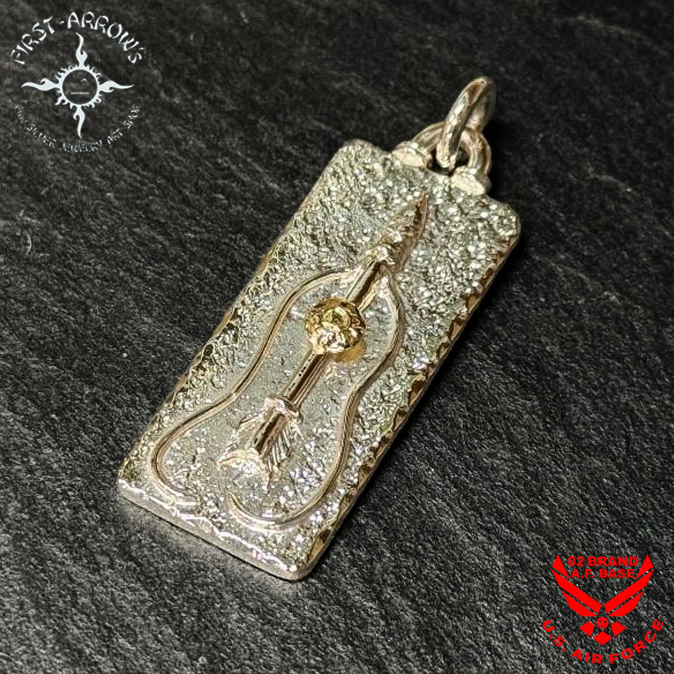 ポイント2倍!!ファーストアローズ K18付 アロー ベアロックプレート Lサイズ ペンダントトップ FIRST ARROWS p-819