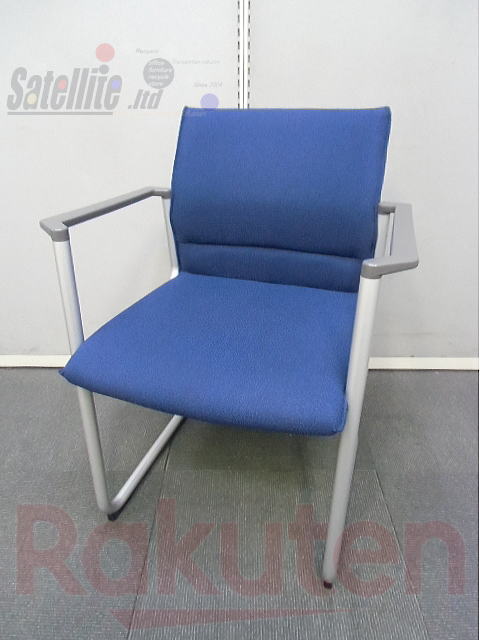 ライオン 会議用チェア Unitia【中古品】 オフィスチェア【中古オフィス家具】