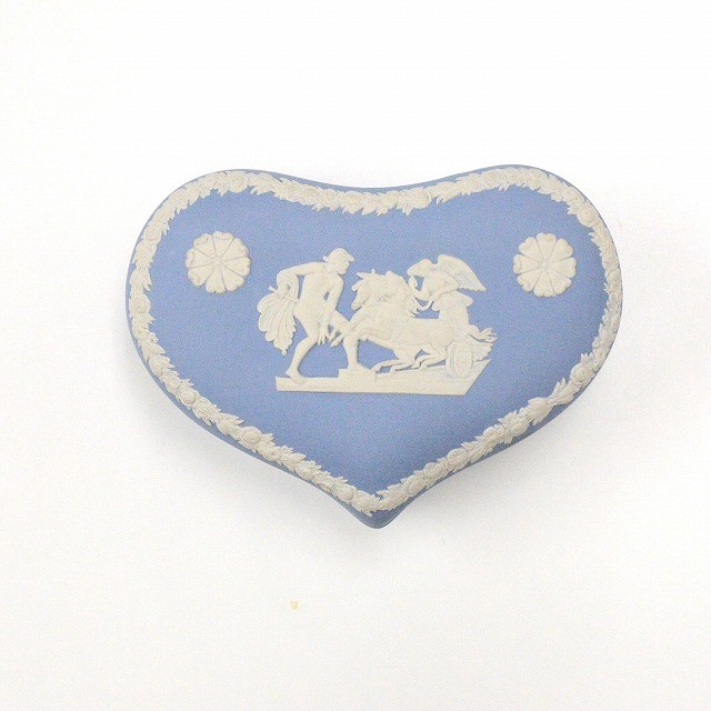 ウェッジウッド(WEDGWOOD) ジャスパー ブルー ハート 装身具・アクセサリーポット 【中古】 JA-18922