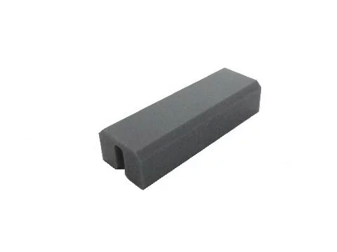 Rakuten - インテリア建材 三協立山アルミ ストッパー 枠下部 KD0652 【メール便選択可】 【メーカー取り寄せ品】