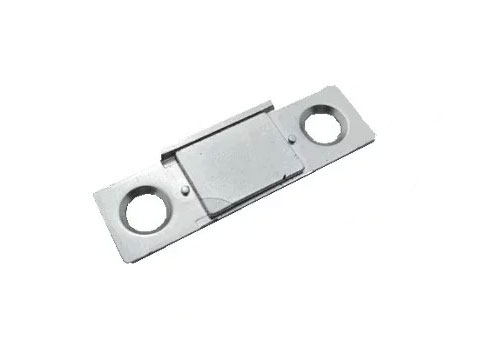 Rakuten - 【メール便選択可】インテリア建材 三協立山アルミ マグネット 下部用 KE0599【メーカー取り寄せ品】