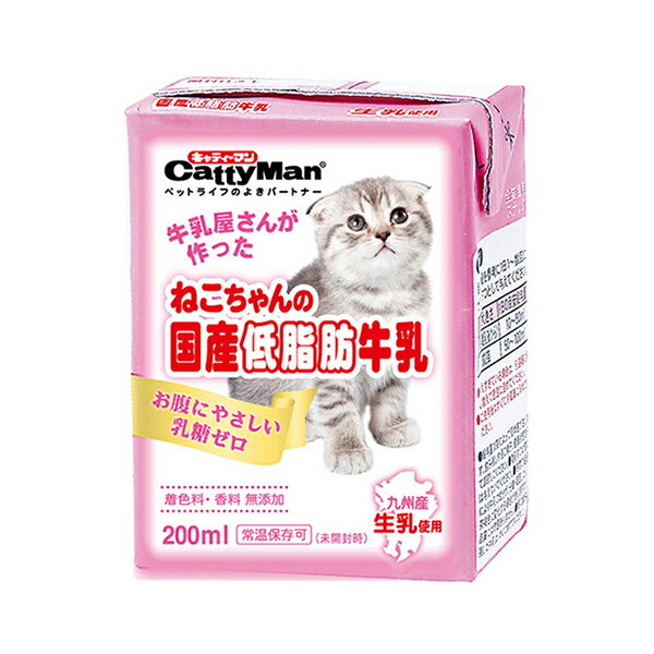 ドギーマンハヤシ ねこちゃんの国産低脂肪牛乳　200ml 49195248九州産の生乳を主に使用しましたので、生乳のフレッシュなおいしさがいきています。乳糖を完全に分解しましたので、ペットのお腹にやさしい牛乳です。着色料・香料、無添加です。日本国内の製造基準で製造した、ねこちゃんのための国産牛乳です。できるだけ生乳のおいしさをいかして低脂肪に仕上げました。-JANコード49195248原材料生乳、脱脂粉乳、タウリン、乳糖分解酵素、酸化防止剤（亜硫酸塩）成分粗たん白質2.6％以上、粗脂肪1.0％以上、粗繊維1.0％以下、粗灰分2.0％以下、水分94.0％以下エネルギー50kcal/100g当たり内容量200ml給与方法-保存方法-原産国または製造地日本備考-タグ：モコペット 猫用品 フード・おやつ ミルク・離乳食・スープ