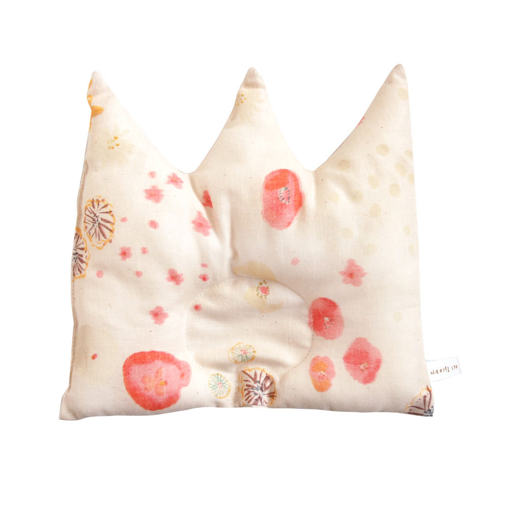 ★ポイント5倍！4日20:00〜11日1:59★ 【10mois 公式】NAOMI ITO ナオミイトウ 王冠まくら アメザイク [ベビー枕 新生児 赤ちゃん ベビー布団 ベビー寝具 ベビーまくら 出産準備] 2