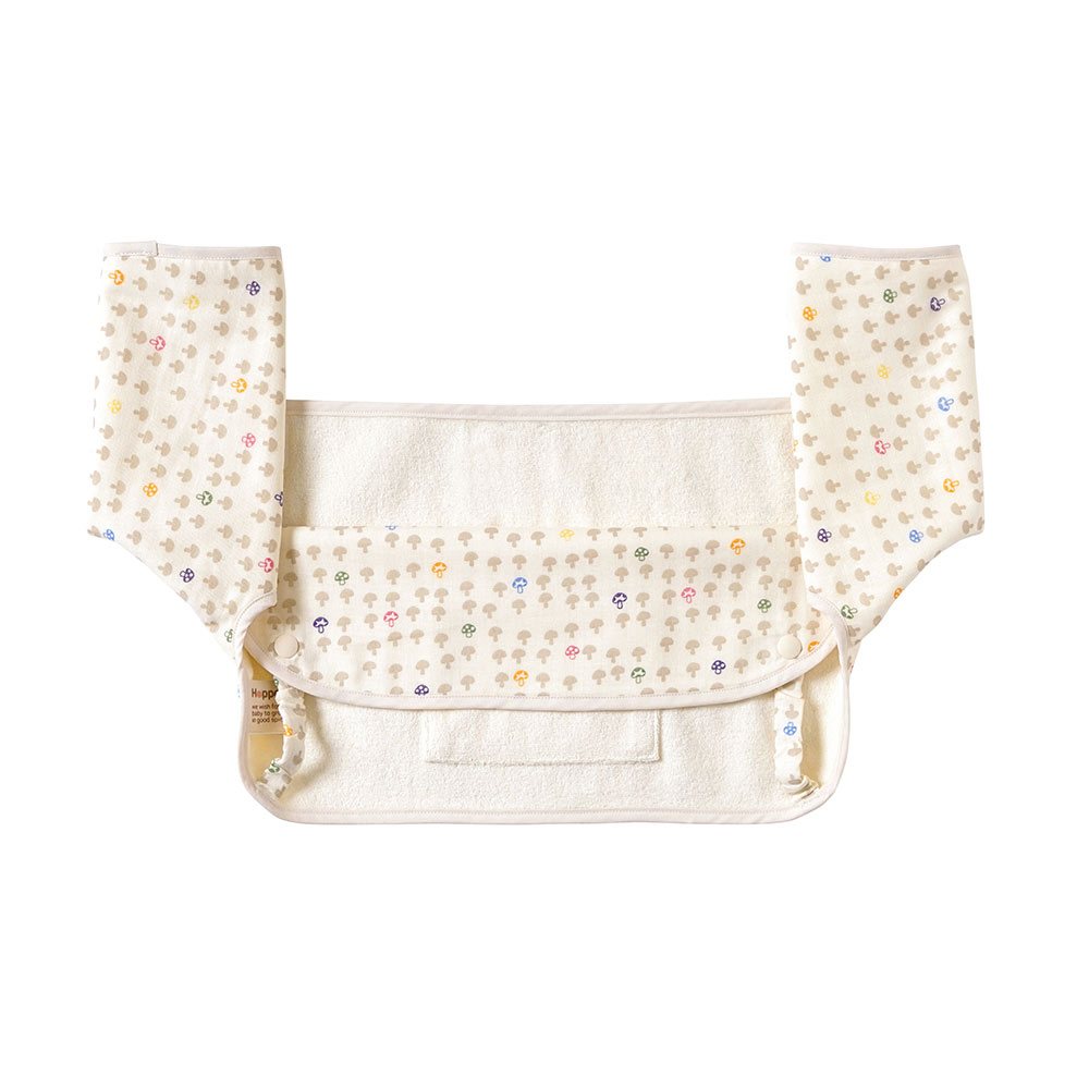 10mois公式ショップ楽天市場店の【10mois 公式】サラウンドパッド バニラアイス / Hoppetta ホッペッタ[ベビーキャリーのよだれや汗などの汚れやすい部分を全てカバー 赤ちゃん ベビー よだれカバー よだれパッド]｜アングル2