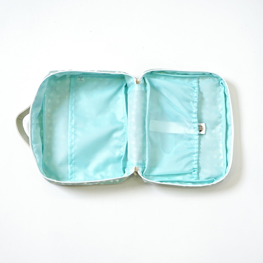 ★ポイント5倍！9日20:00〜16日1:59★ 【10mois 公式】Hoppetta ホッペッタ シャンピニオン インナーポーチ(ブルーサーフ)[出産祝い ギフト 赤ちゃん ベビー 出産準備 おしりふき 消臭加工] 2