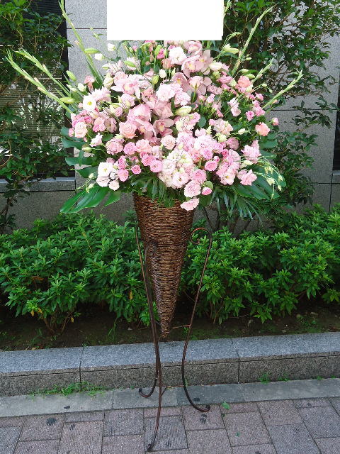 artst-038　ピンク系　コーンスタンド花1段