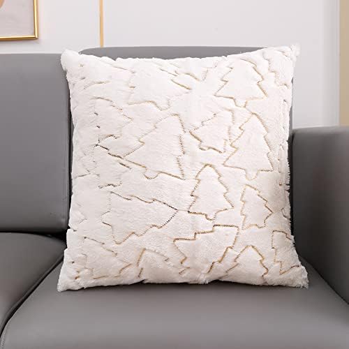 【クッションカバー 45x45cm 北欧調 2枚セット フェイクファー 滑らか 触り心地いい おしゃれ 可愛い クリスマスツリー スパンコール 立体的 出し物 お手入れ簡単 リビング ベッドルーム プレゼント】 概要説明：北欧調のデザインが魅力的なクッションカバーで、フェイクファーの触り心地が抜群です。45x45cmのサイズで、2枚セットとなっており、リビングやベッドルームなど幅広く活用できます。クリスマスツリーやスパンコールのデザインがポイントで、おしゃれかつ可愛らしい印象になります。洗えるので、お手入れが楽です。 ● 商品の特長 ● ふわふわな触り心地 柔らかなフェイクファー素材で、肌触りがとても良いです。 ● 美しいデザイン 北欧調とクリスマスツリーのモチーフが融合した、おしゃれなデザインです。 ● 使い勝手が良い 2枚セットで、リビングやベッドルームなど、さまざまなシーンで使用できます。 ● 素材 ・フェイクファー ・無地裏面 ● サイズ ・45cm × 45cm（平置き採寸） ● こんなシーンにおすすめ ・リビングでのインテリアとして ・ベッドルームの雰囲気をアップ 北欧調のデザインとフェイクファーの触り心地が魅力のクッションカバー。2枚セットで、リビングやベッドルームなど、さまざまな場所で活躍します。洗えるので、お手入れも楽です。ぜひ、お部屋の雰囲気を変えてみてください。 ご注意： ・本商品はクッションカバーのみの販売です。中身のクッションは含まれておりませんので、あらかじめご了承ください。 ・サイズは手作業のため誤差が生じる場合があります。 ・モニターにより色味が異なる場合があります。色: ピンク色: ベージュ