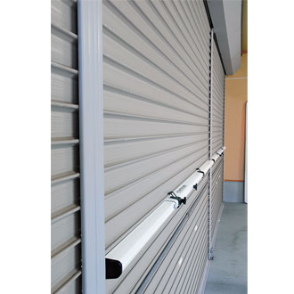 【送料込】 シャッターガード　シルバー　SG-200S　【ほこ×たて　放映商品】 【沢田防災技研】