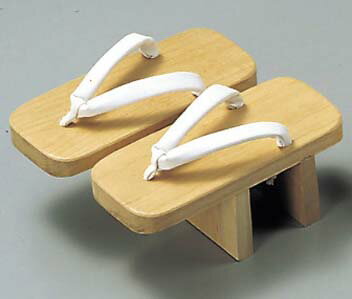 調理場用 下駄 本桐 M(高)240×102×H92 業務用 5799900