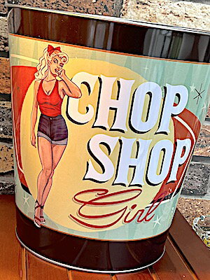 アメリカン雑貨 メタル トラッシュ ビン CHOP SHOP GIRL DUST BOX ダストボックス ゴミ箱 収納 パブ バー グッズ 店舗 ガレージ ディスプレイ