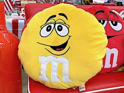 m&m's グッズ アメリカン雑貨 エムアンドエムズ ラウンドクッション YELLOW 枕 ギフト プレゼント