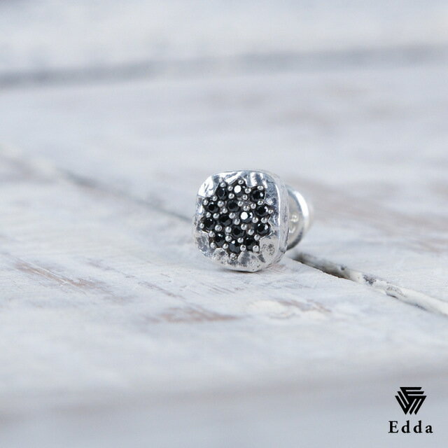 送料込み 個性的でおしゃれなピアス プレゼントにもおすすめ ピアス シルバーピアス ピアス シルバー925 ジルコニア キュービック ブラック アンティーク加工 いぶし加工 メンズ レディース クリスマス バレンタイン ホワイトデー 19juuku Edda エッダ