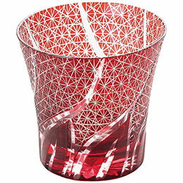 手づくり切子タンブラー伝統のカットグラス工法で手づくりした切子グラスです。メーカー型番…KRI-50R(ルビーレッド) 色名…ルビーレッド 直径9.4cm 高さ8.5cm 容量約240ml切子タンブラー1客・ソーダガラス 製造国…中国