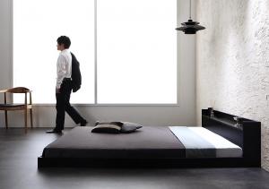 【ポイント20倍】棚・コンセント付きフロアベッド マルチラススーパースプリング マットレス付き シン..