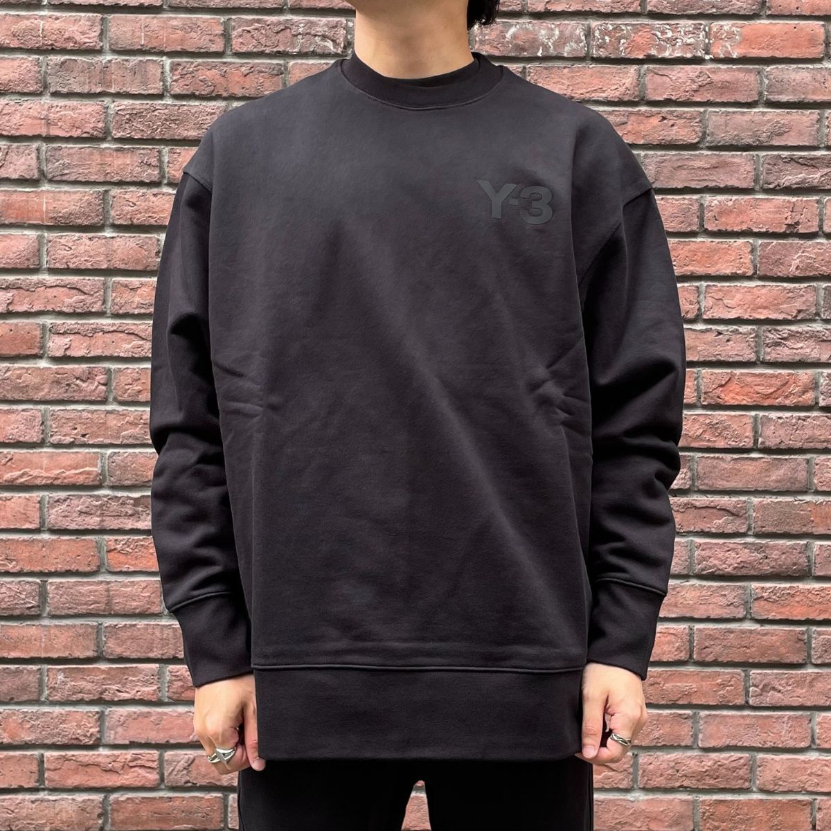 ワイスリー Y-3 メンズトレーナー ロゴ クルー ヨウジヤマモト アディダス ブラック GV4194 M CLASSIC CHEST LOGO CREW SWEATSHIRT BLACK