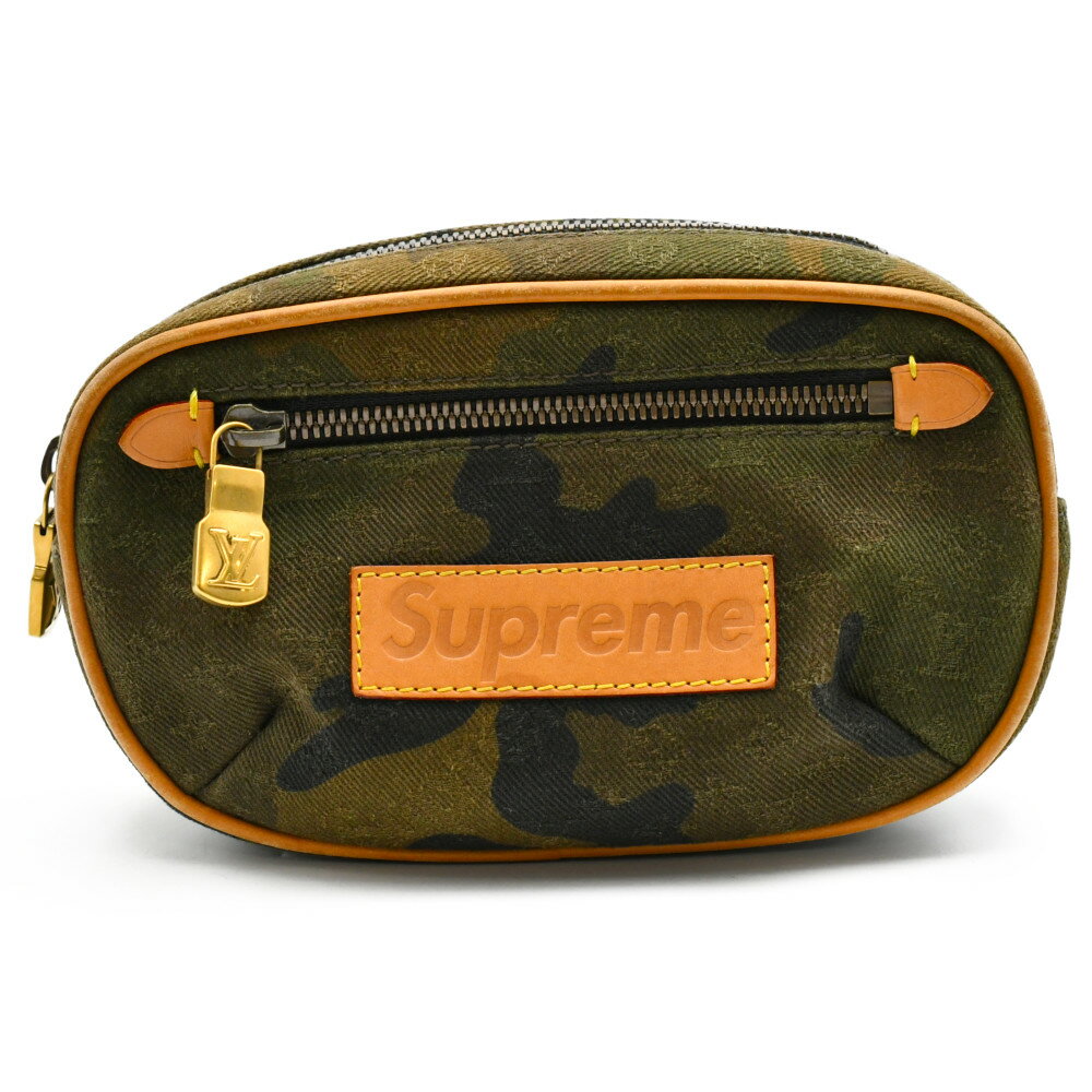 LOUIS VUITTON（ルイヴィトン） シュプリームコラボ M44202 ICチップ　カモフラージュ　ボディバッグ 【中古】【程度Bランク】のサムネイル