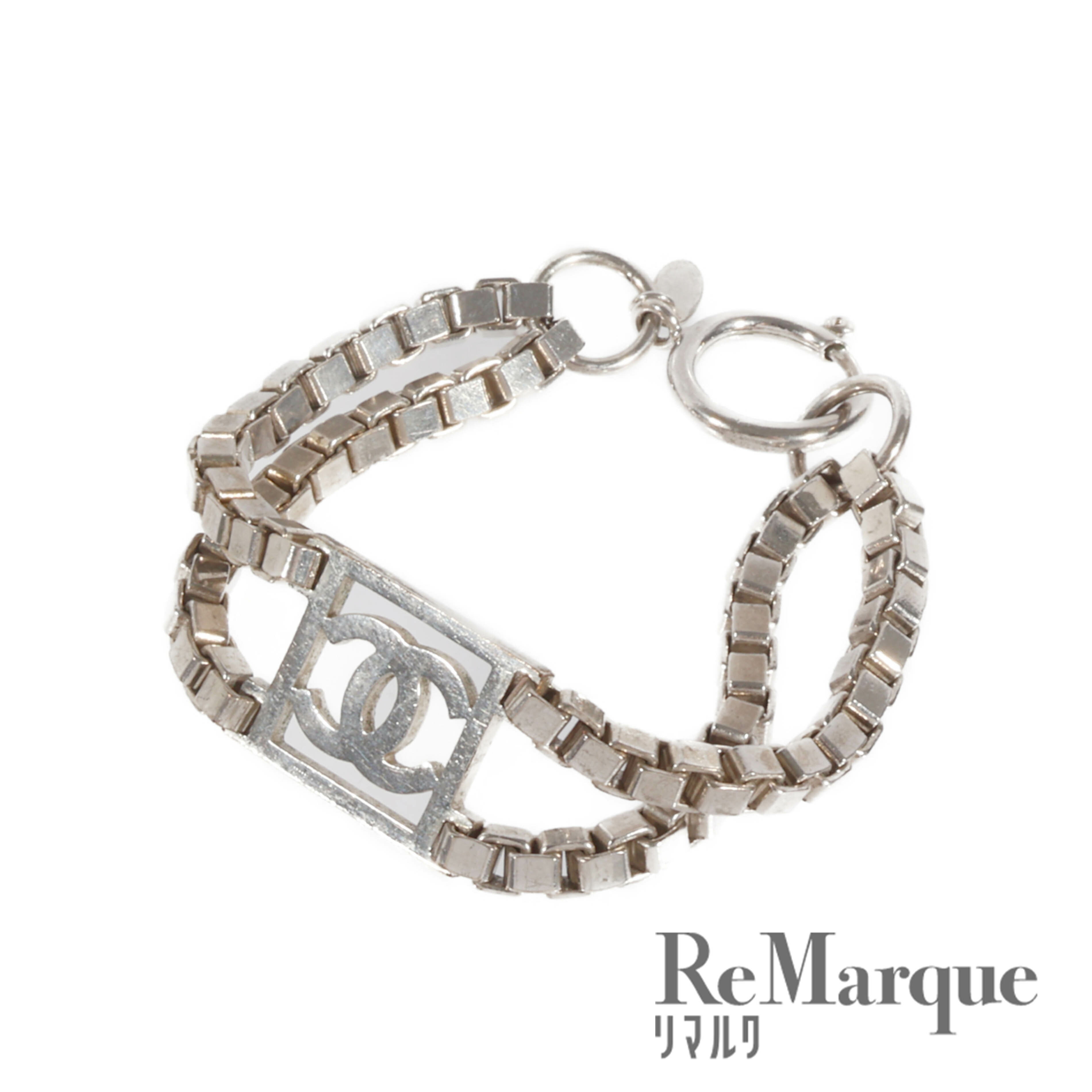 CHANEL （新品・未使用品）シャネル マトラッセ バッグモチーフ