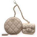 CHANEL(シャネル) マトラッセ コインケース×AirPodsケース 2024イヤーズギフト ゴールド ラムスキン チャーム【中古】【程度A】
