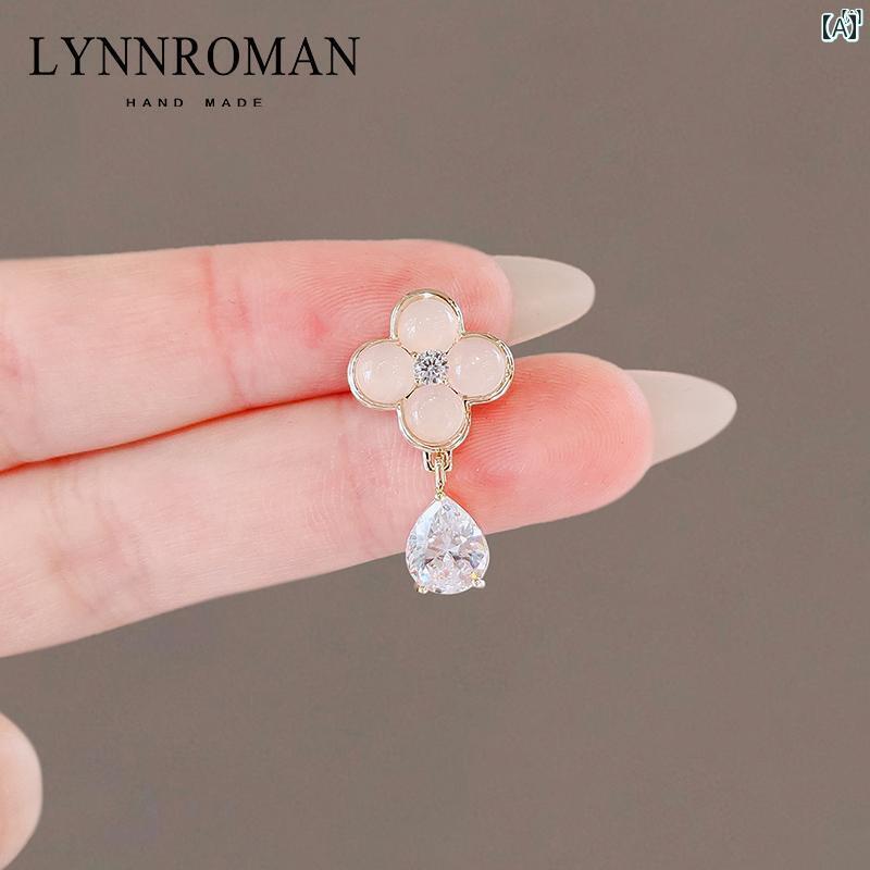 レディース アクセサリー　小物　かわいい　綺麗　ファッション　オシャレ LYNNROMAN 小花 ブ