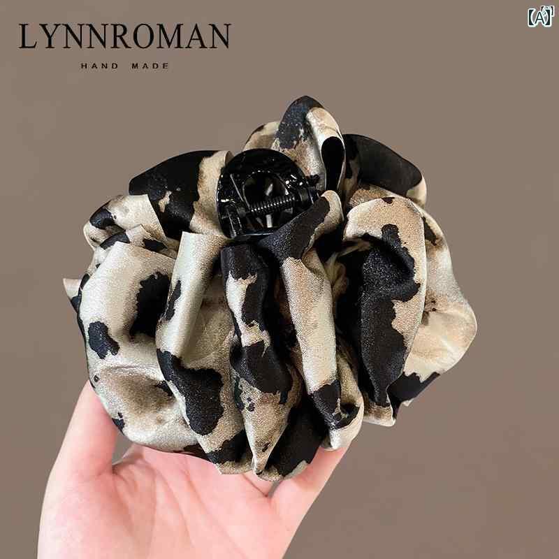 レディース　レディース　アクセサリー　オシャレ　上品 ハイエンド レトロ ヒョウ柄 バブル クリップ 蝶 ネクタイ大 サメ