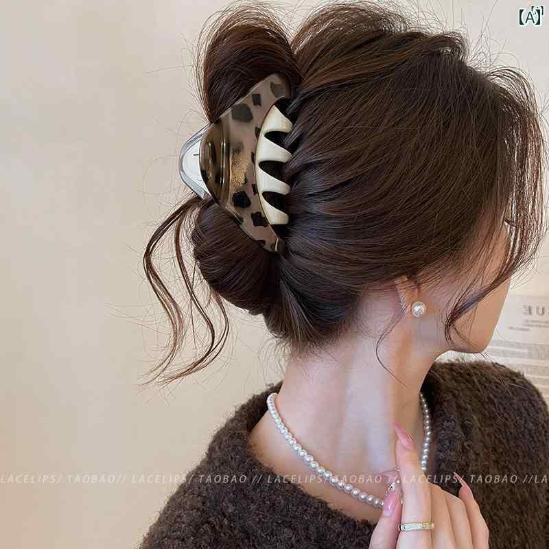 レディース　ファッション　レディース　オシャレ　綺麗　アクセサリー ヒョウ柄 トライアングル コン..