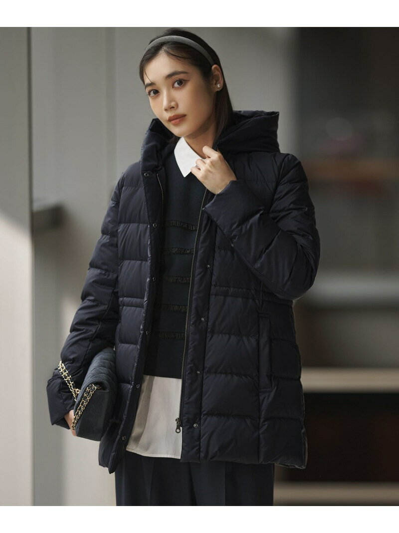 【VERY12月号掲載/新色追加】シレータフタ ミドル丈 ダウンコート 23区 L ニジュウサンク ジャケット・アウター ダウンジャケット・ダウンベスト ブラック ベージュ ブルー ネイビー ブラウン【送料無料】[Rakuten Fashion]のサムネイル